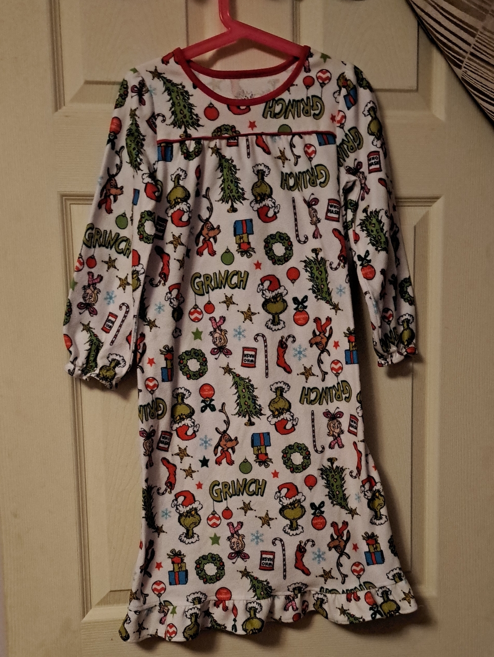 Dr. Seuss Grinch Kids' White Nightgown with Green & Red Accents